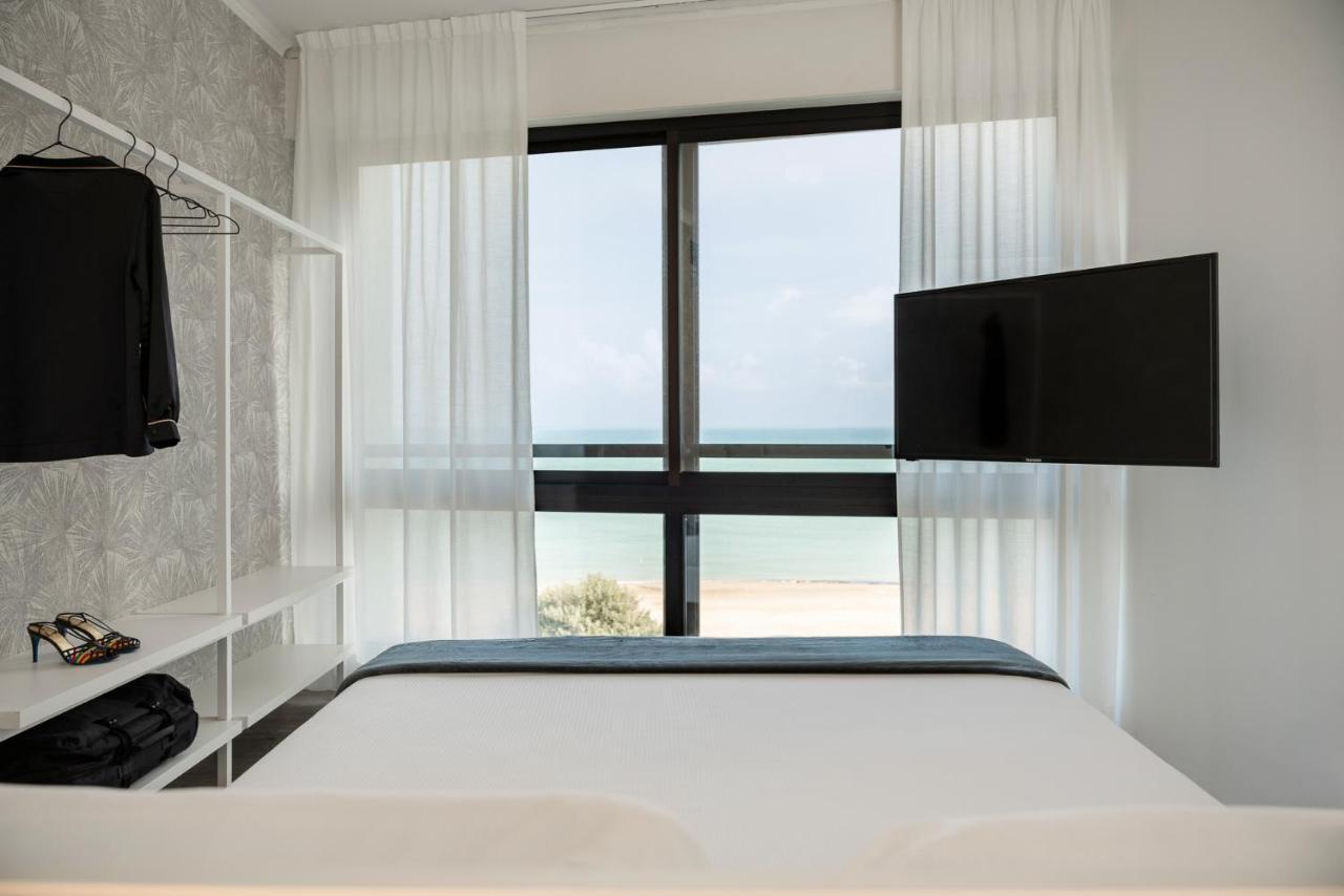 Hotel Venus ガビッチェ・マーレ エクステリア 写真