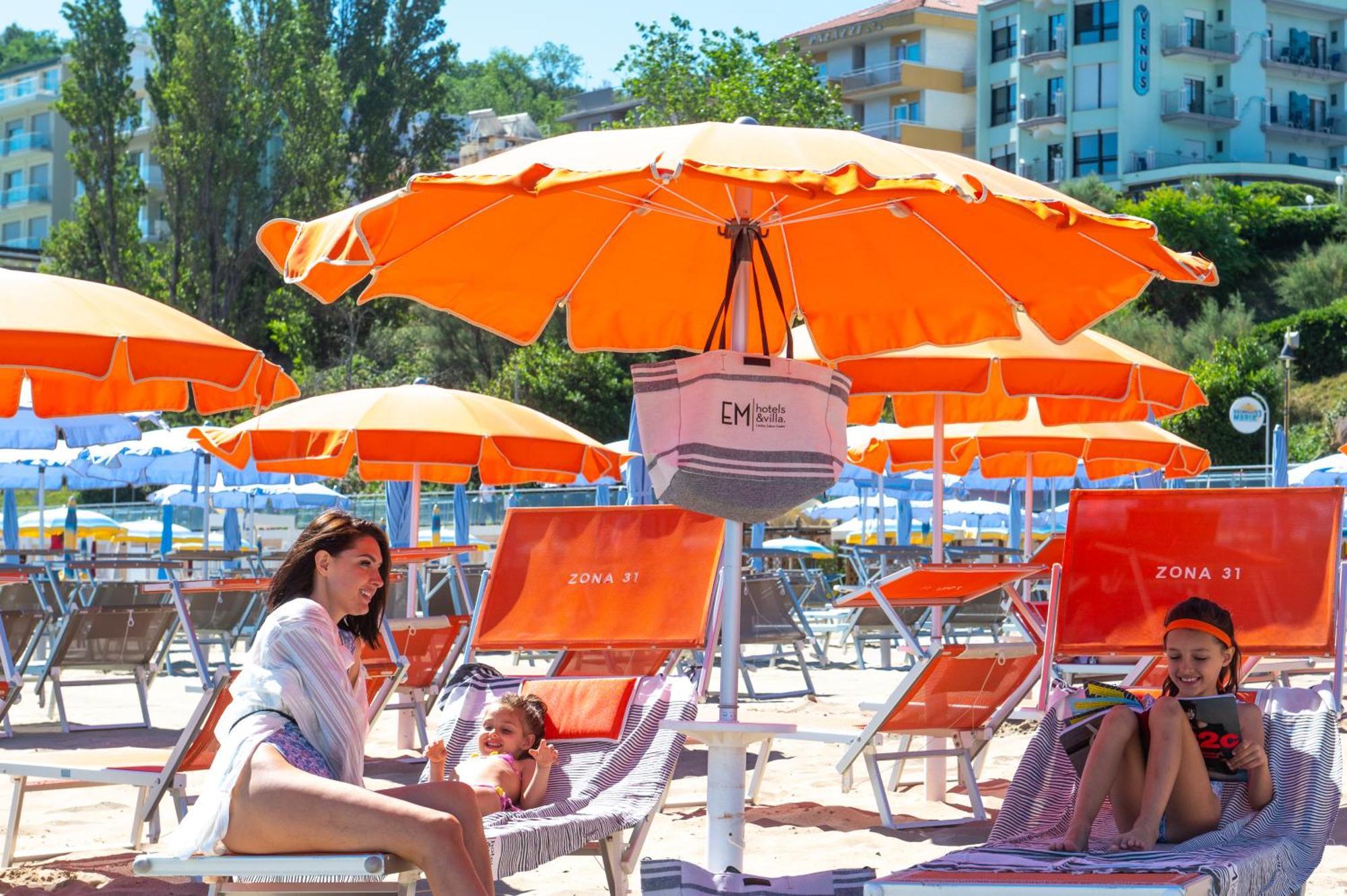 Hotel Venus ガビッチェ・マーレ エクステリア 写真