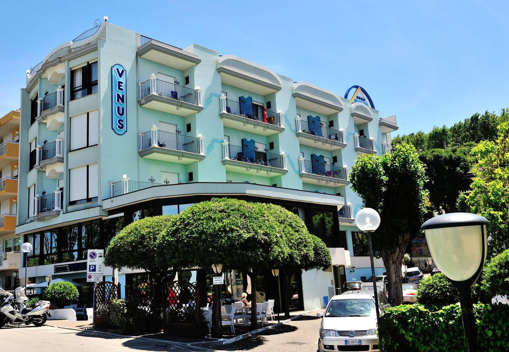 Hotel Venus ガビッチェ・マーレ エクステリア 写真